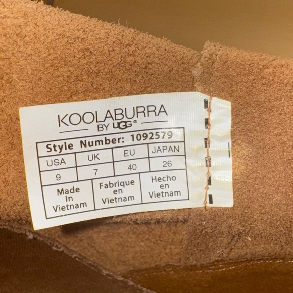 Koolaburra by UGG Skyller Chestnut Suede Ankle Boots, Women’s Size 9, EUC - Picture 6 of 9